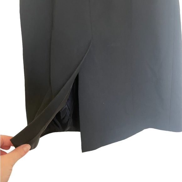 Karen Millen Classic Black Sleeveless Collared Blazer Dress - Picture 5 of 11